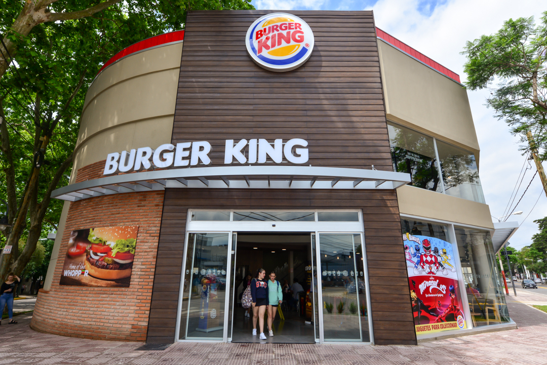 Case Study: Turning Around Struggle into Scale — Heartland Food Corporation (Burger King)